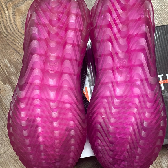 Steel toe women shoes - Picture 3 of 3